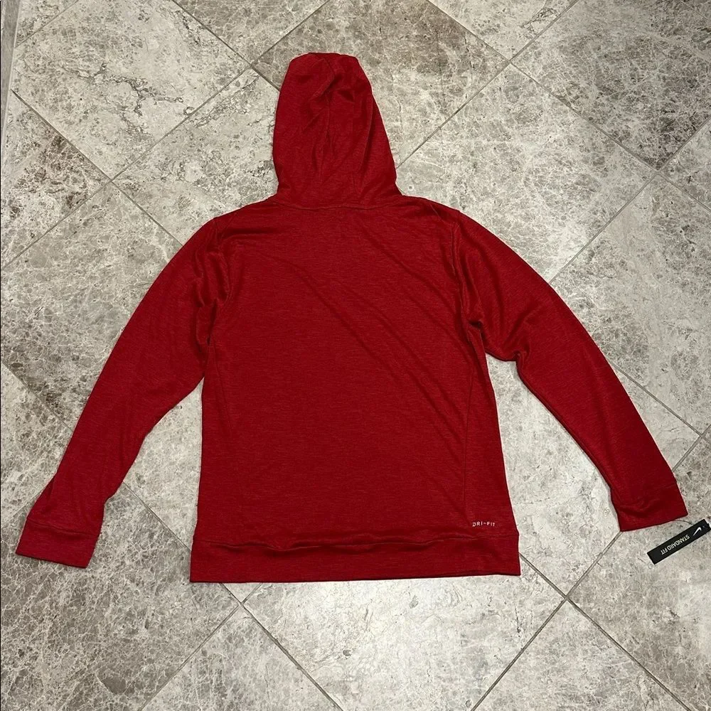 Nike Breathe Logo Hoodie Red NEW Boys Large Style 939664